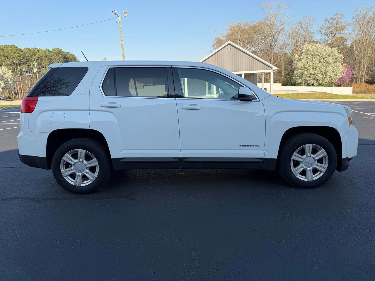 Used 2014 GMC Terrain SLE image 9