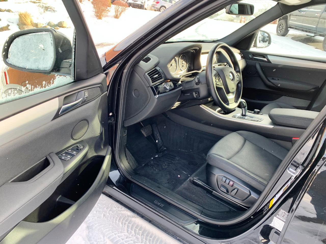 Used 2016 BMW X3 xDrive28i image 5