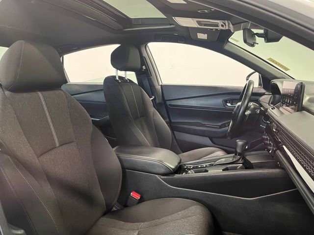 Used 2025 Honda Accord Sport image 10