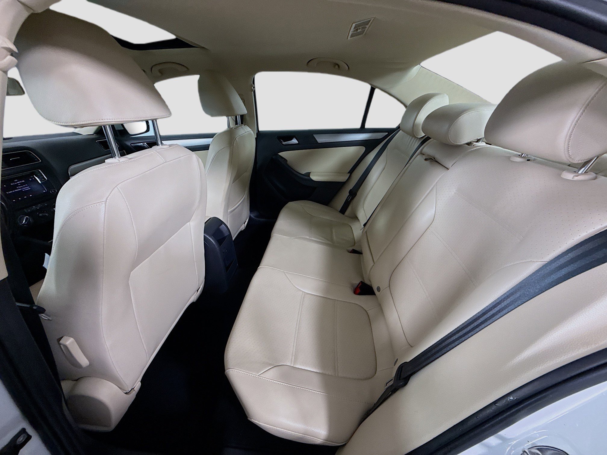 Used 2017 Volkswagen Jetta SE image 25