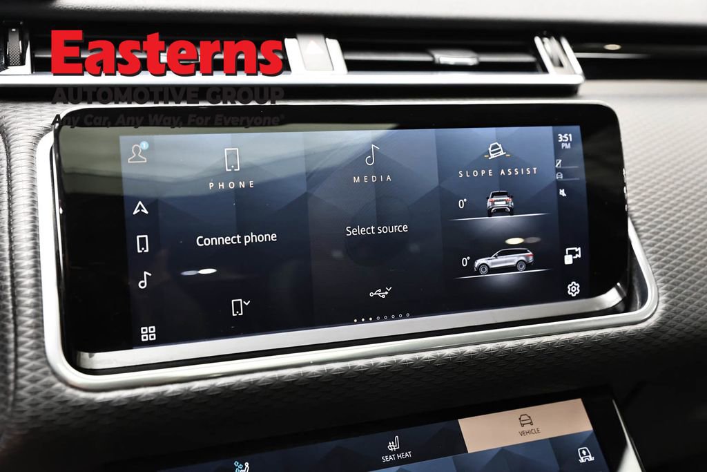 Used 2022 Land Rover Range Rover Velar R-Dynamic S AWD/4WD image 18