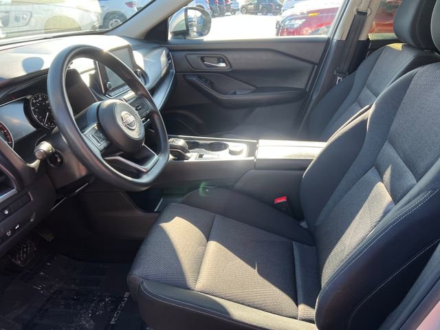 Used 2024 Nissan Rogue SV image 17