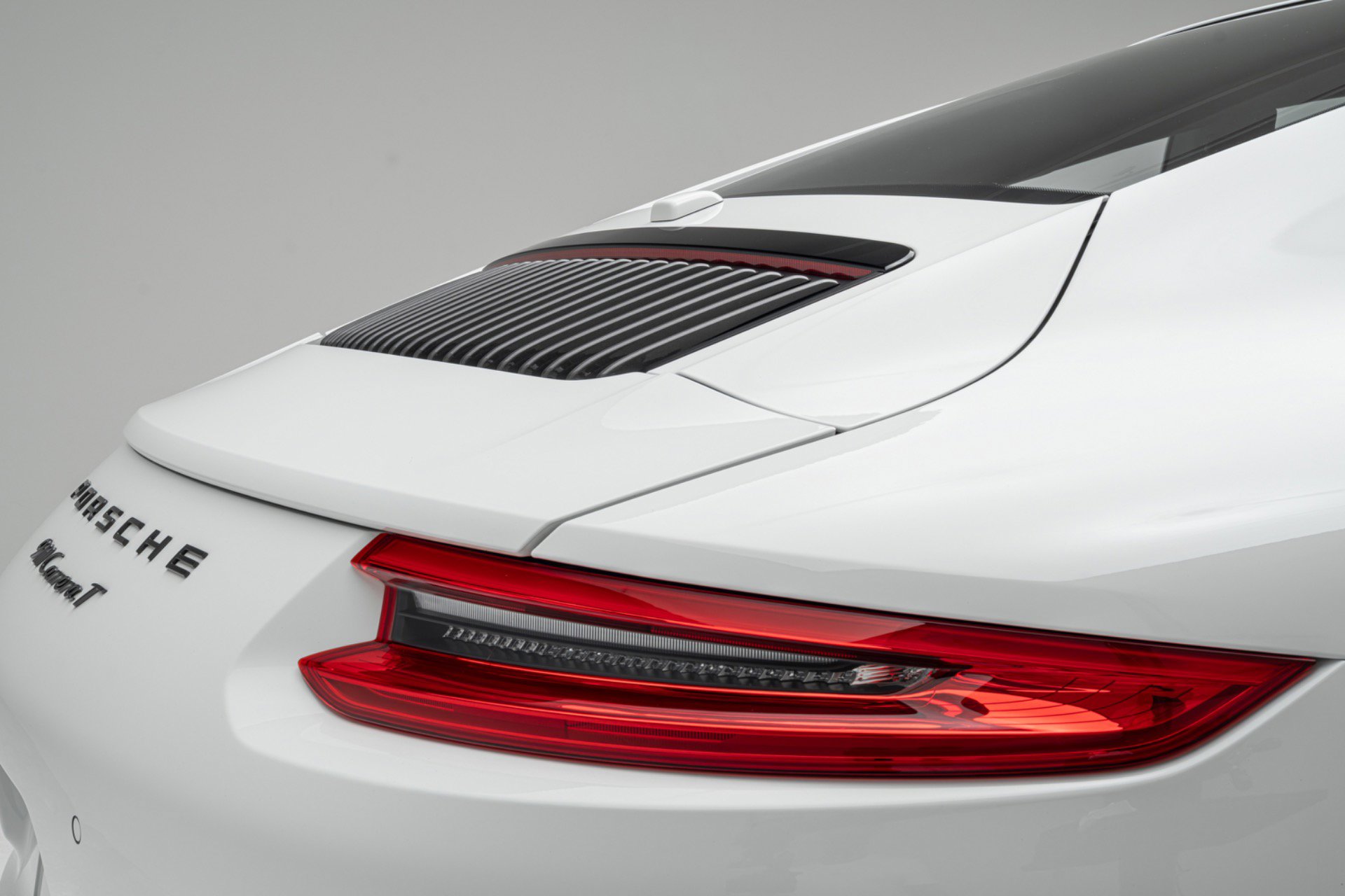 Used 2018 Porsche 911 Carrera T w/ Carrera T Interior Package RWD image 54