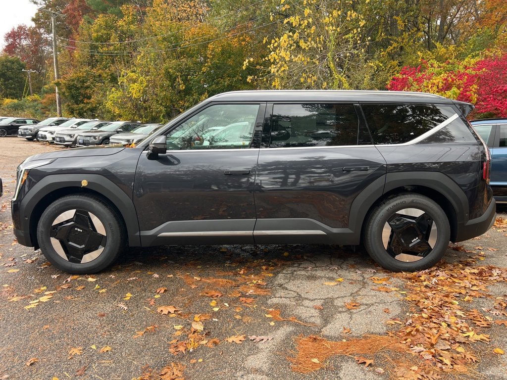 New 2026 Kia EV9 Wind image 2