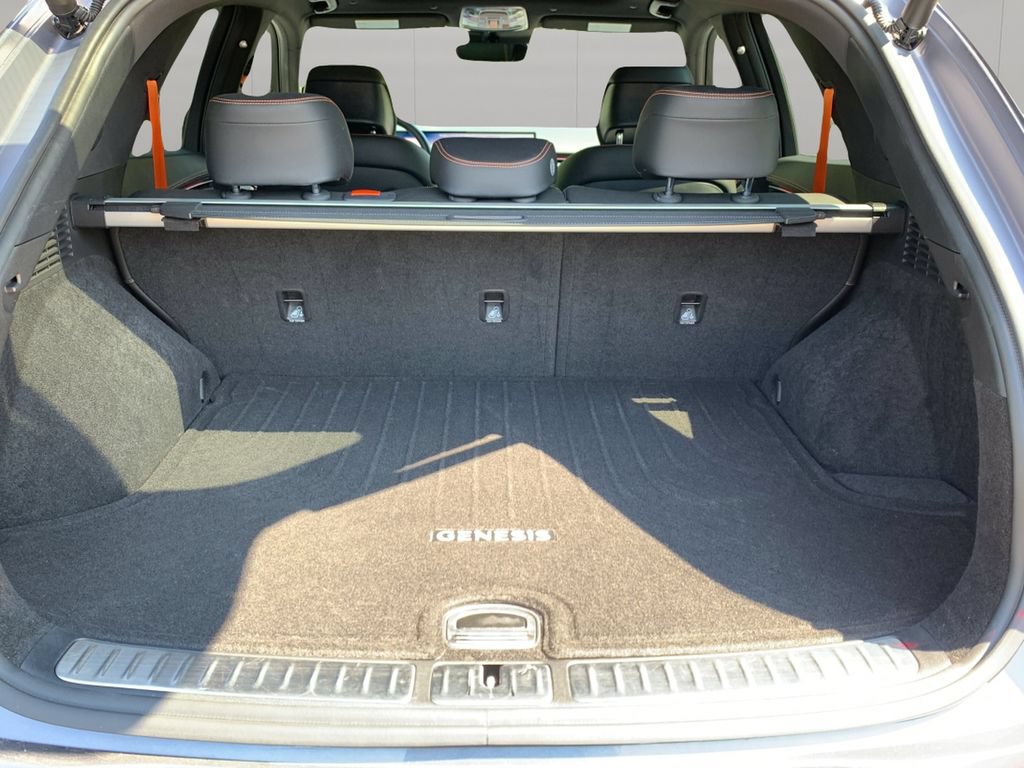 Certified 2026 Genesis GV70 2.5T Sport Prestige AWD/4WD image 10