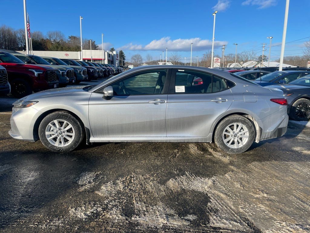 New 2026 Toyota Camry LE image 2
