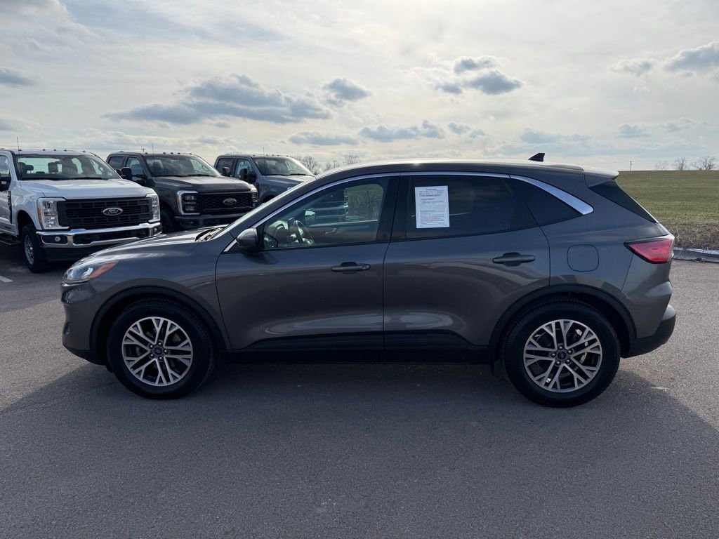 Used 2022 Ford Escape SEL w/ Technology Package image 39