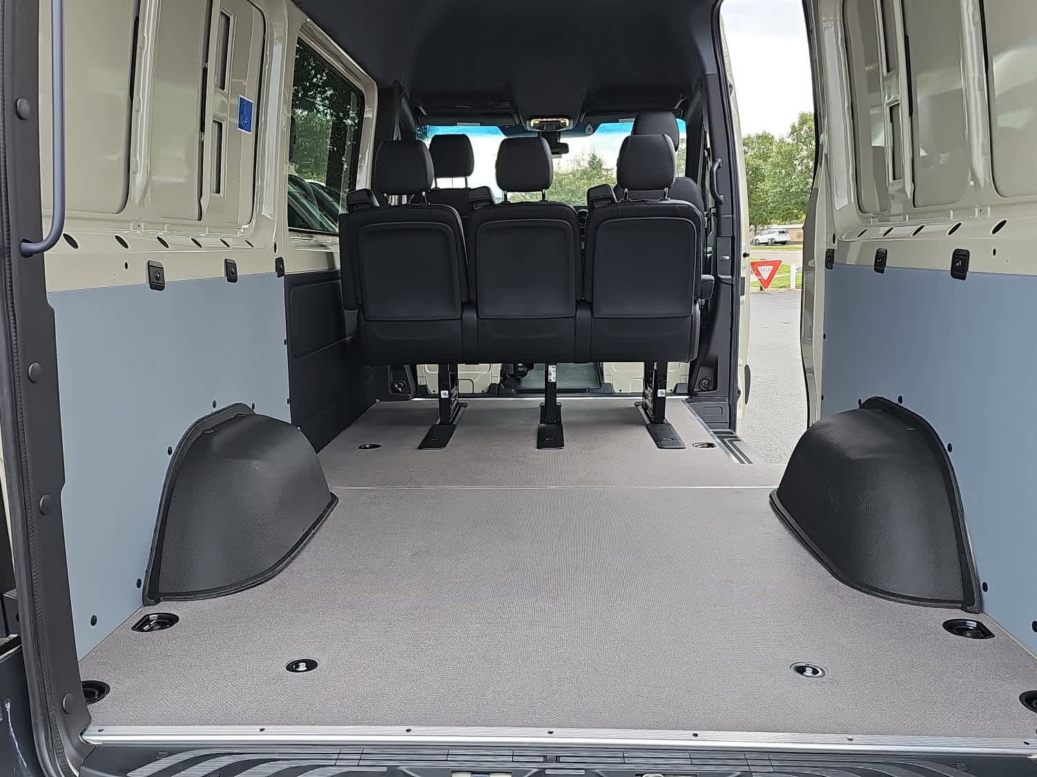 New 2026 Mercedes-Benz Sprinter 2500 image 10