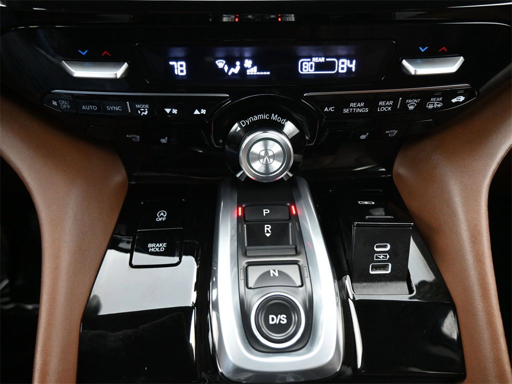 Used 2024 Acura MDX SH-AWD w/ Technology Package image 16