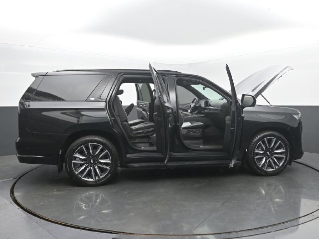Used 2021 Cadillac Escalade Sport w/ Driver Assist Tech Package AWD/4WD image 58