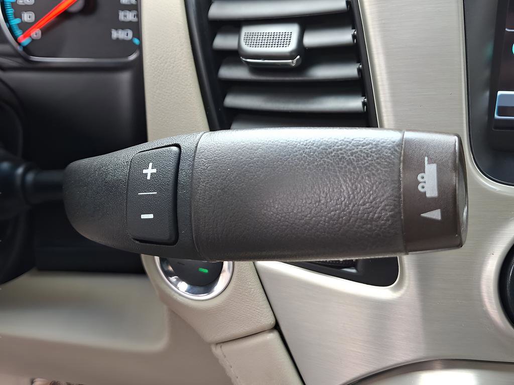 Used 2020 GMC Yukon XL Denali w/ Open Road Package image 17
