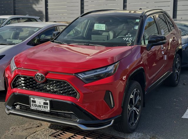 New 2025 Toyota RAV4 XSE image 1