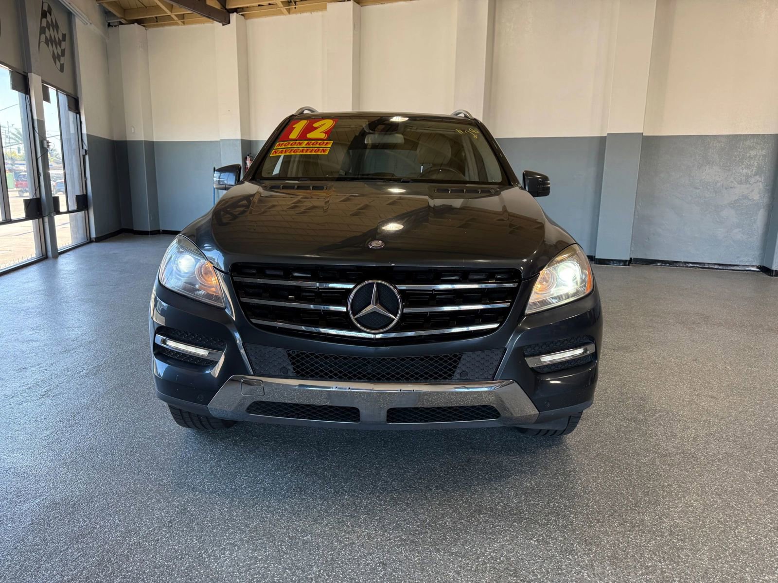 Used 2012 Mercedes-Benz ML 350 4MATIC w/ Premium 1 Pkg image 2