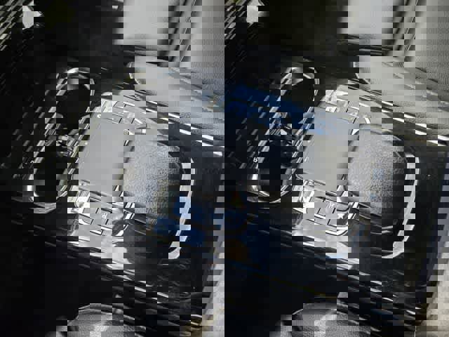 Used 2020 Mercedes-Benz CLA 250 image 17