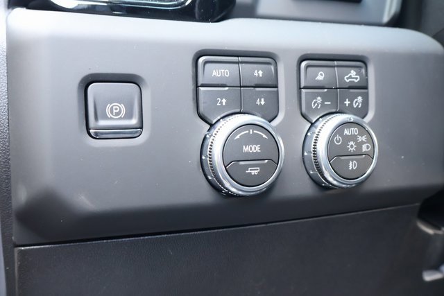 New 2026 GMC Sierra 2500 AT4 w/ AT4 Premium Plus Package image 22