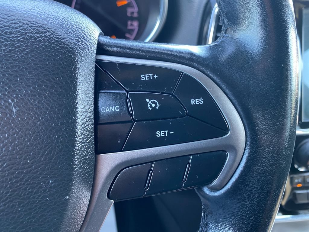Used 2022 Jeep Grand Cherokee Laredo X AWD/4WD image 23