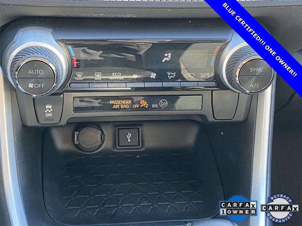 Used 2021 Toyota RAV4 LE image 27