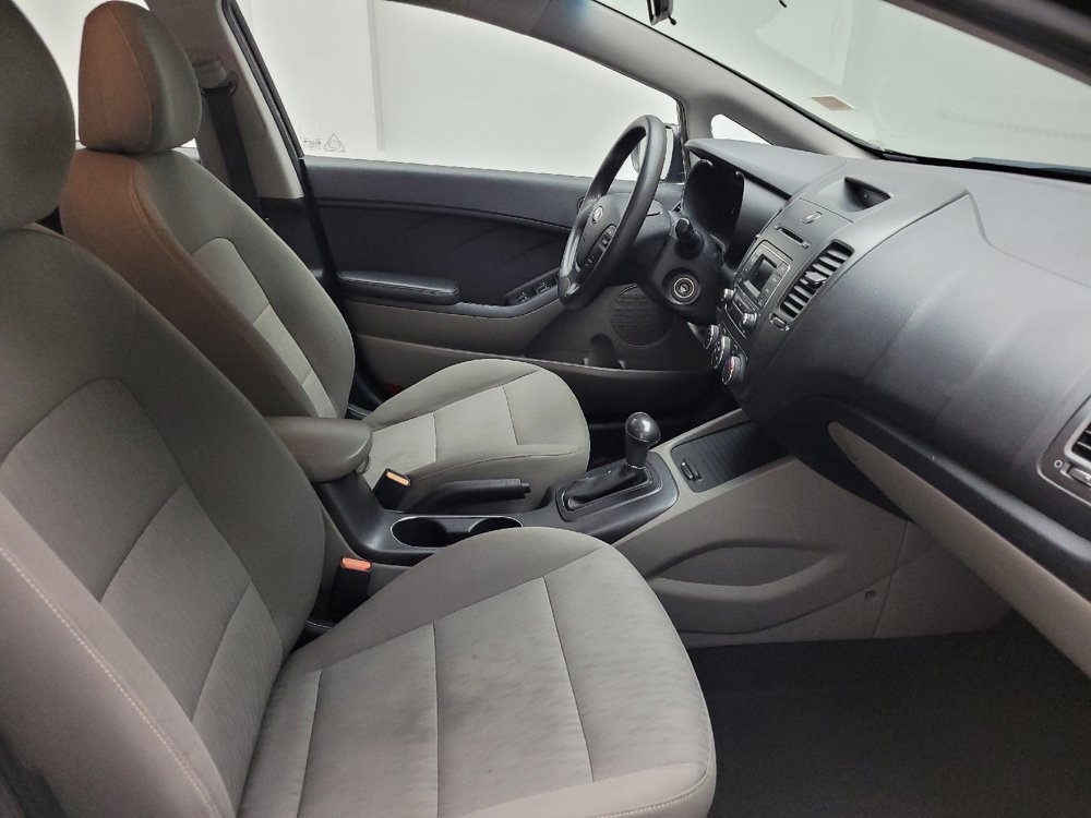 Used 2016 Kia Forte LX FWD image 21