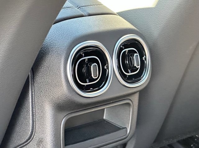 New 2027 Mercedes-Benz GLC 300 4MATIC image 31