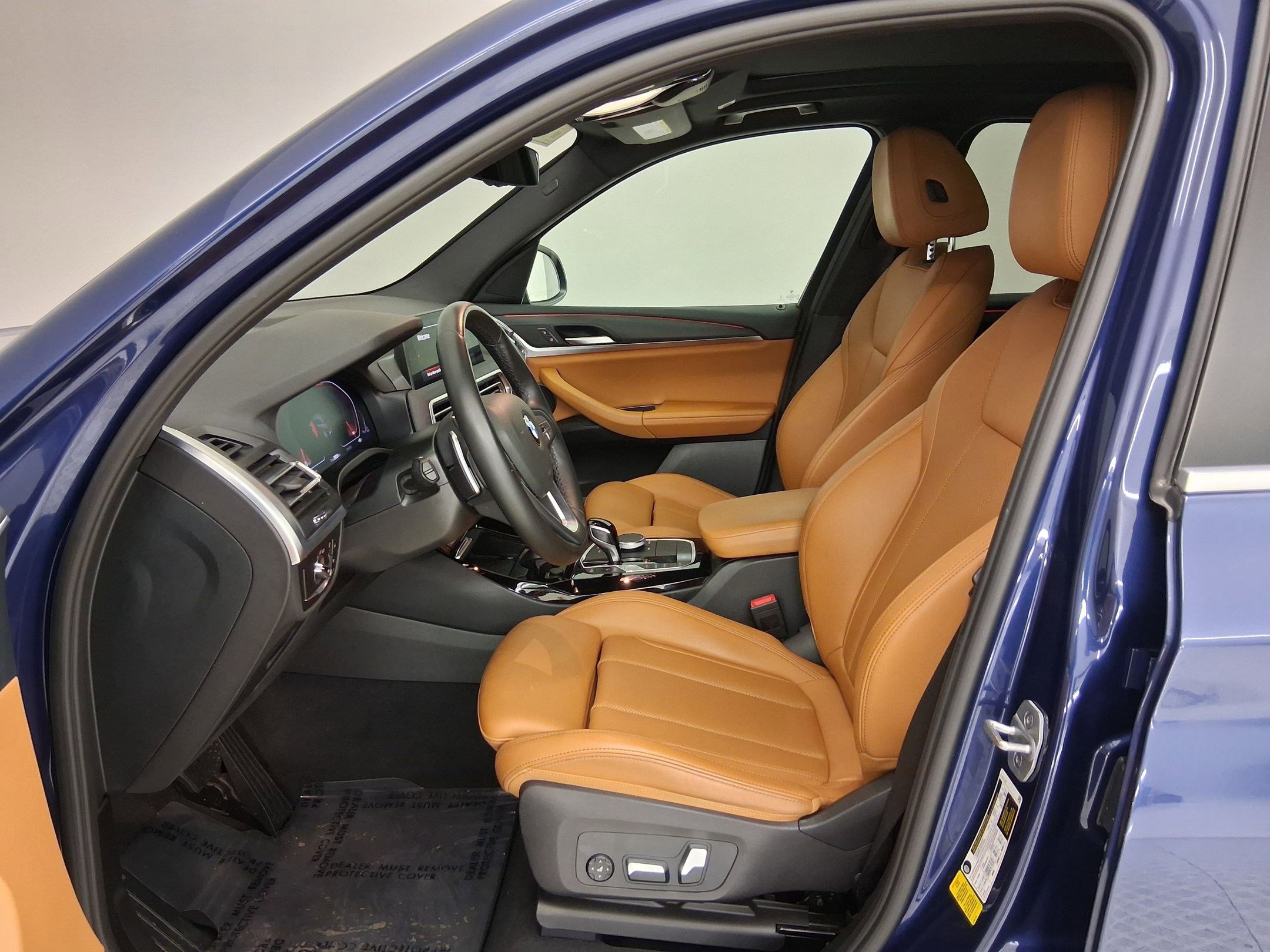 Used 2023 BMW X3 sDrive30i w/ Convenience Package RWD image 3