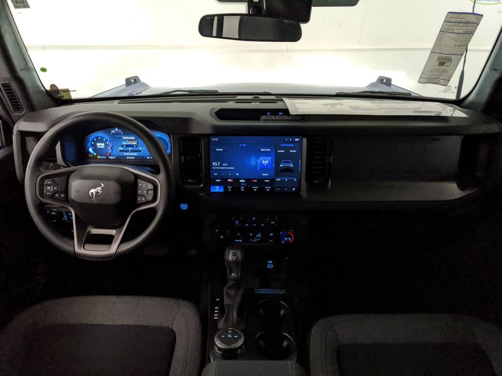 New 2025 Ford Bronco 4-Door image 13