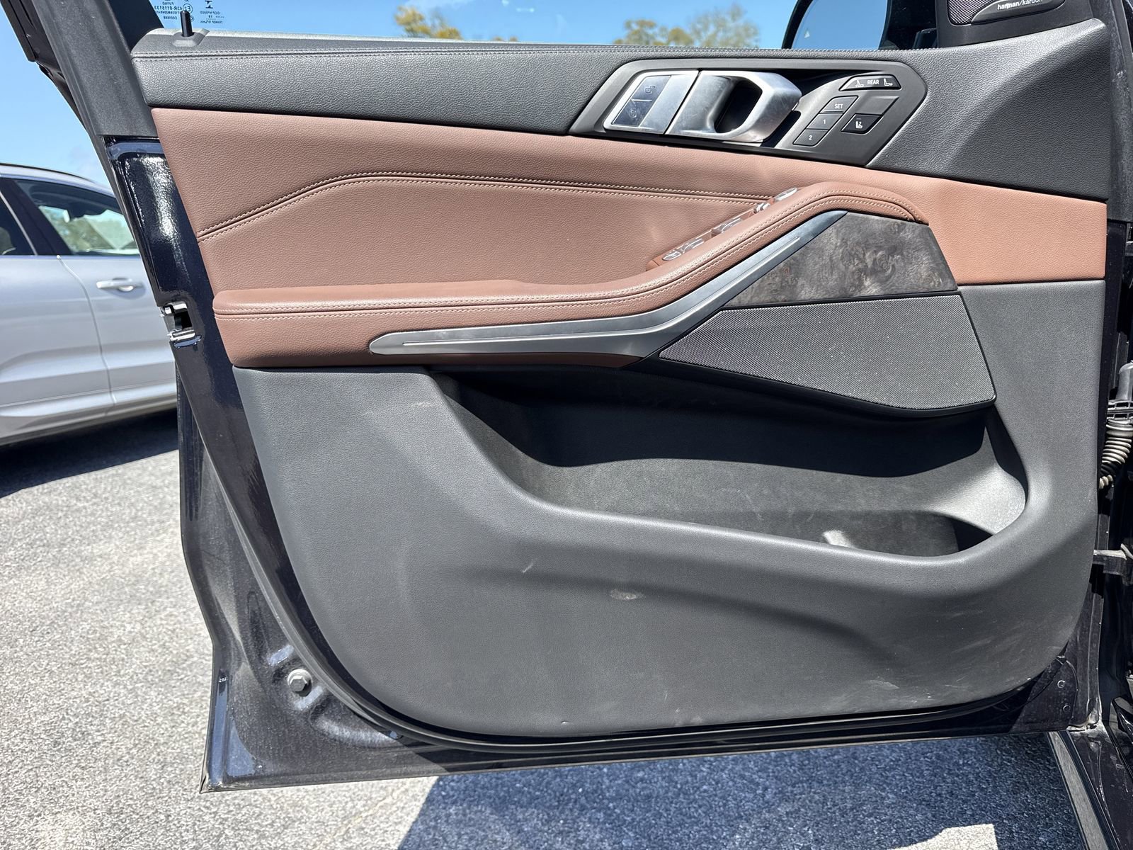 Used 2019 BMW X7 xDrive40i w/ Premium Package image 47