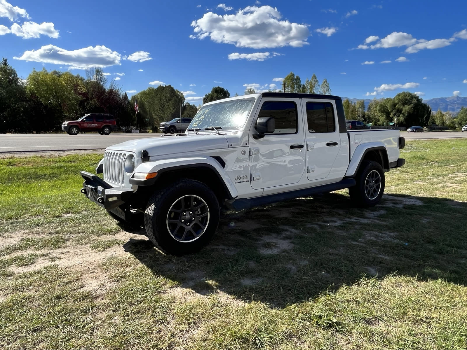 Used 2021 Jeep Gladiator Overland w/ Popular Equipment Package image 12