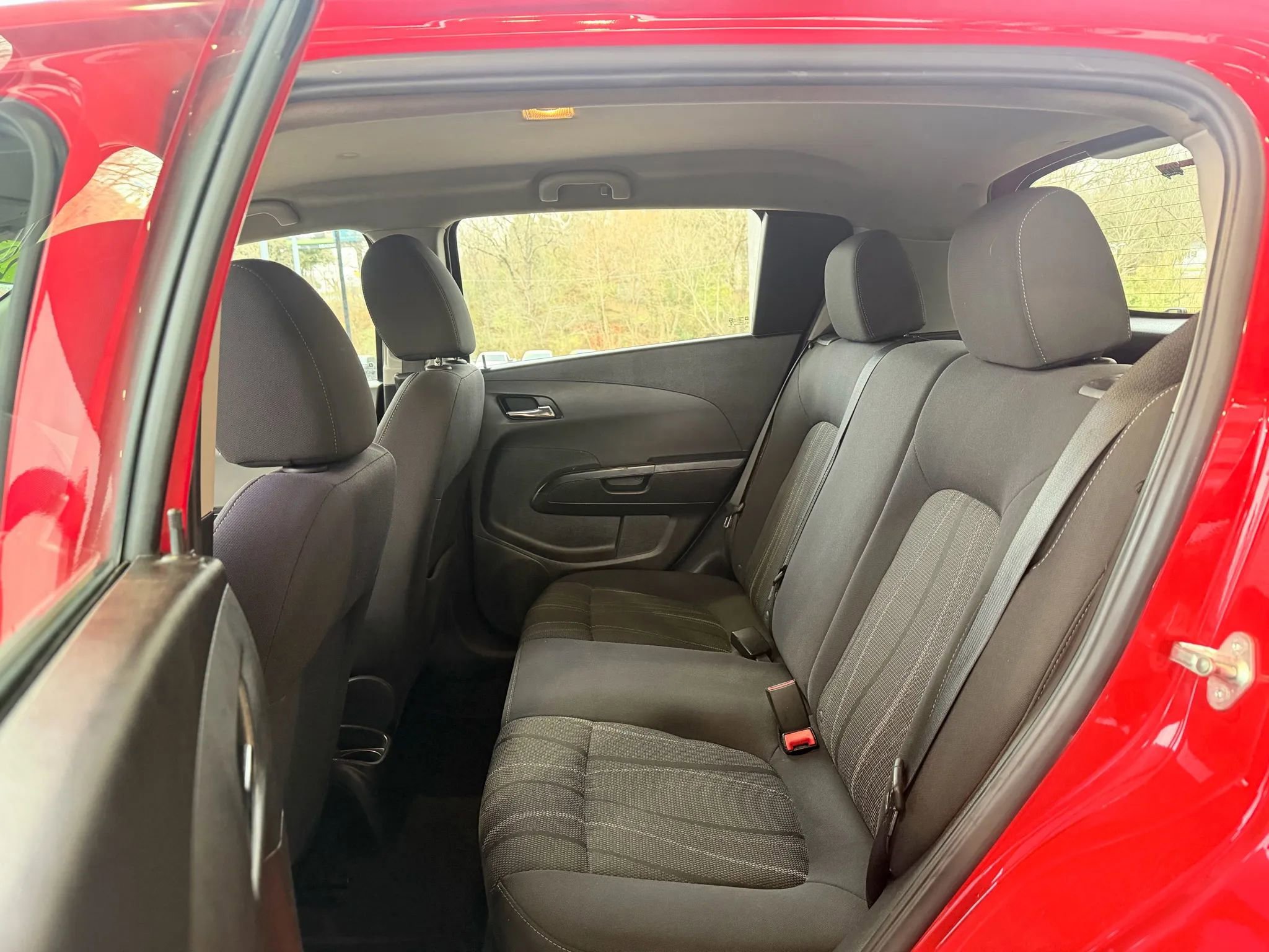 Used 2014 Chevrolet Sonic LT FWD image 19