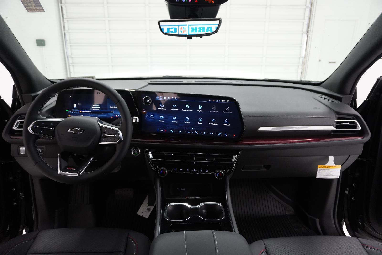 New 2026 Chevrolet Traverse Z71 w/ Driver Confidence Package image 43
