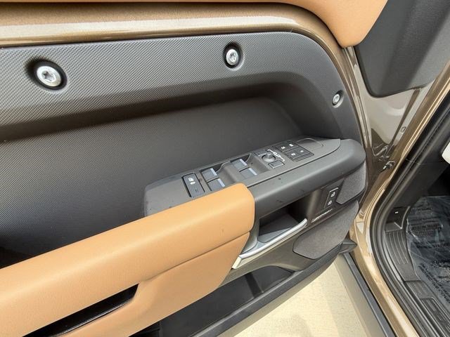 New 2026 Land Rover Defender 130 S AWD/4WD image 11