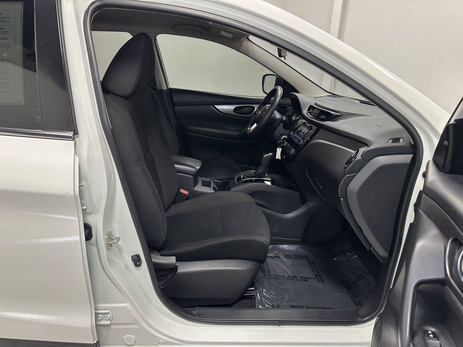 Used 2020 Nissan Rogue Sport S w/ Appearance Package FWD image 38
