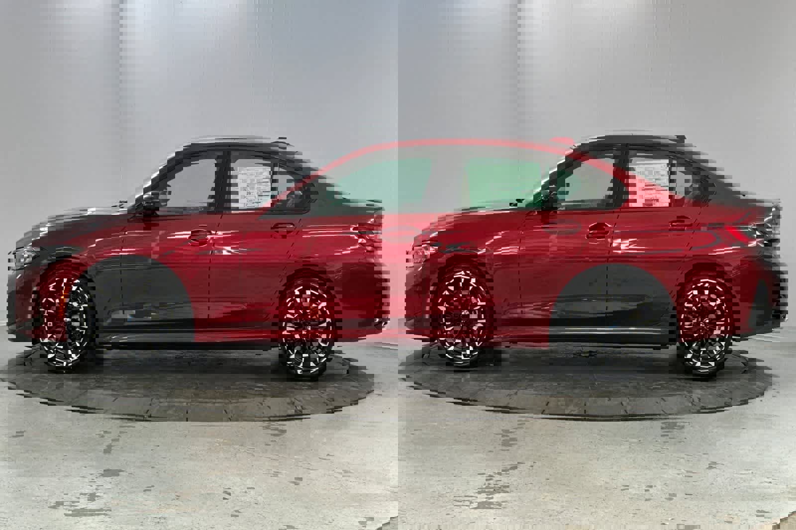 Used 2025 BMW 330i xDrive Sedan w/ M Sport Package image 5