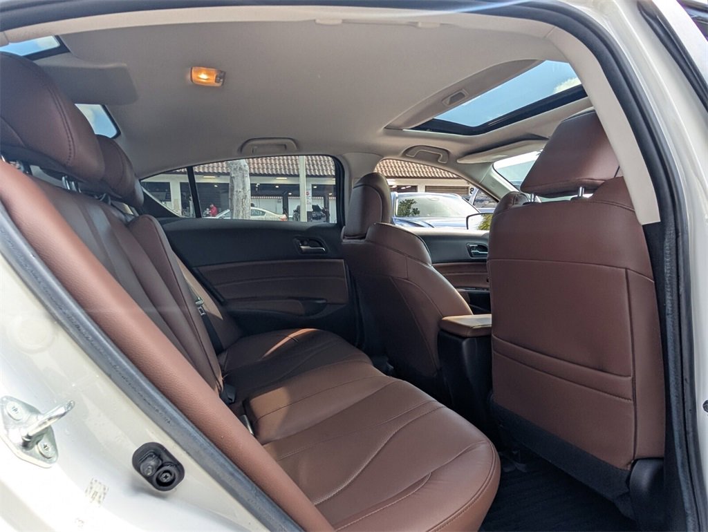 Used 2021 Acura ILX w/ Premium Package image 16