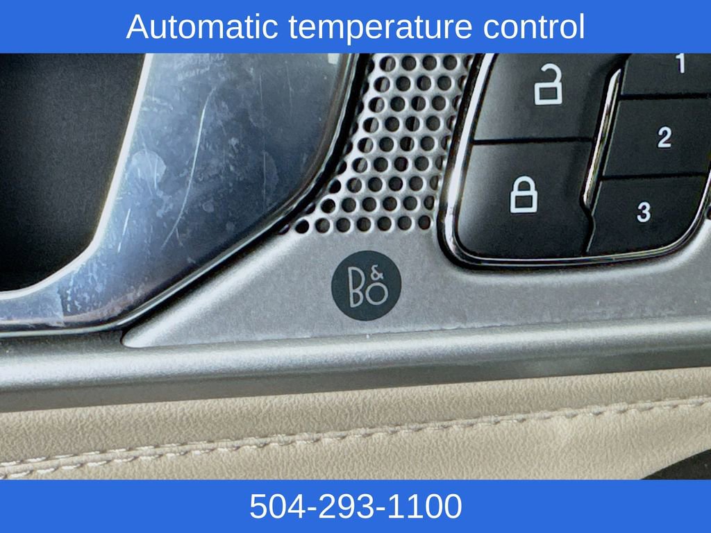 Used 2022 Ford Explorer Limited w/ Hybrid Equipment Group 310A image 19