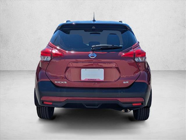 Used 2018 Nissan Kicks SR image 7