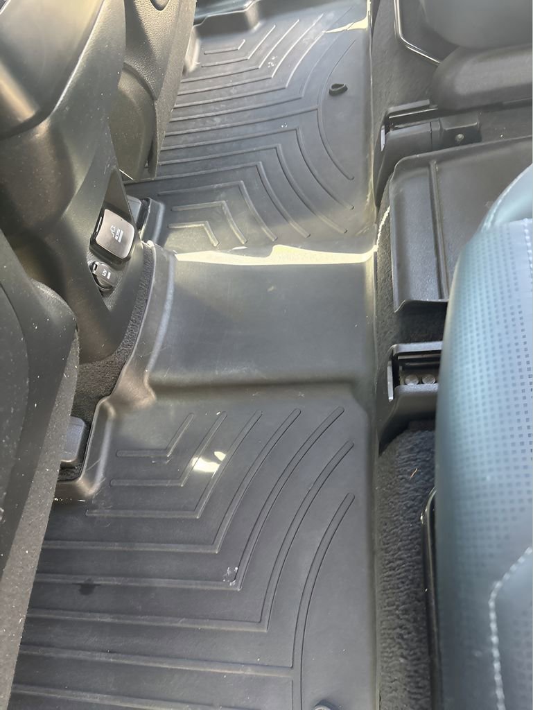 Used 2022 Kia Telluride SX w/ SX Prestige Package image 17