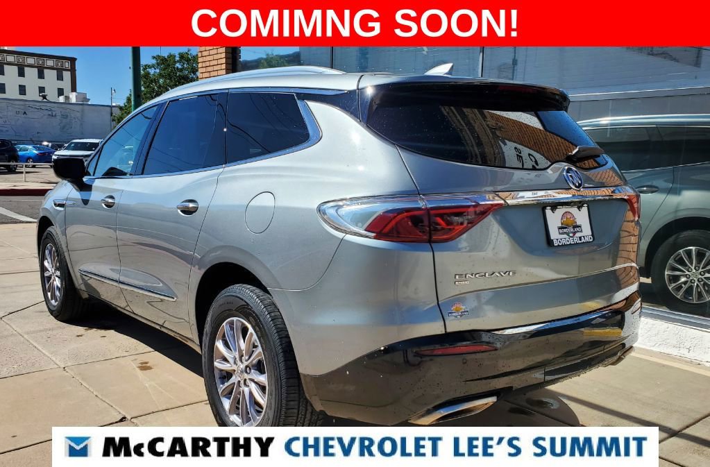 Used 2024 Buick Enclave Premium AWD/4WD image 3