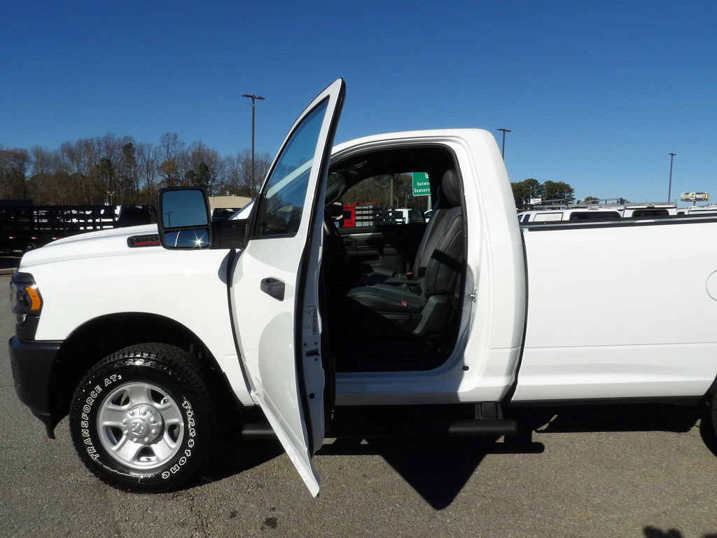 Used 2024 RAM 2500 Tradesman w/ Protection Group AWD/4WD image 13