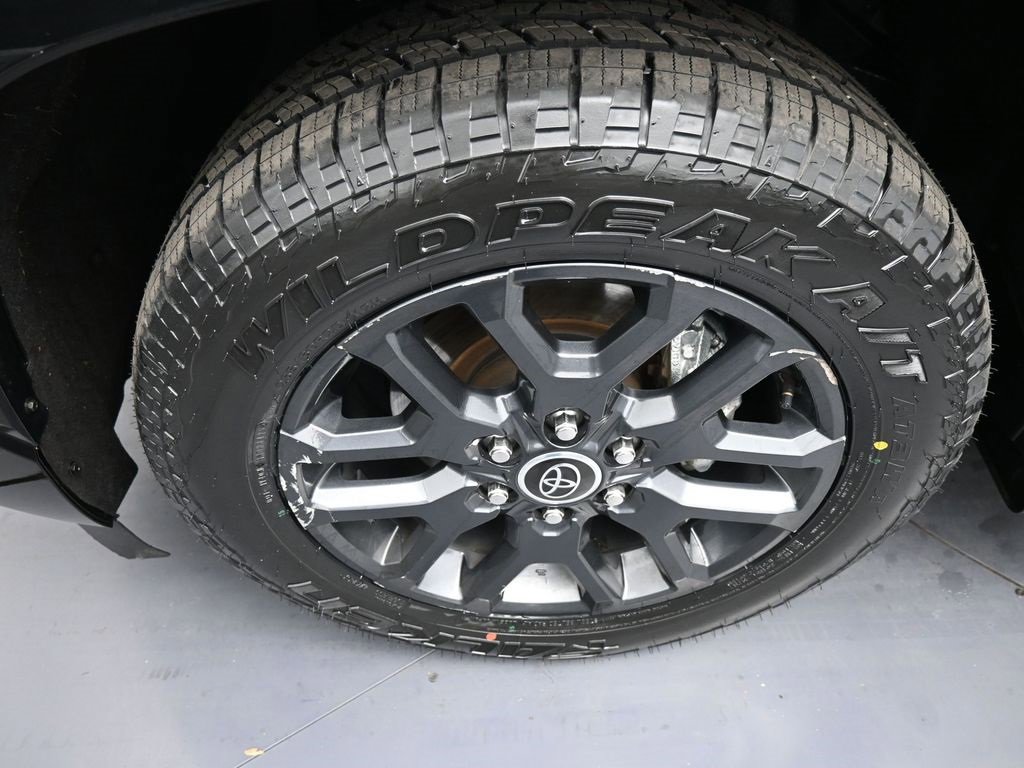Certified 2023 Toyota Sequoia Platinum image 14