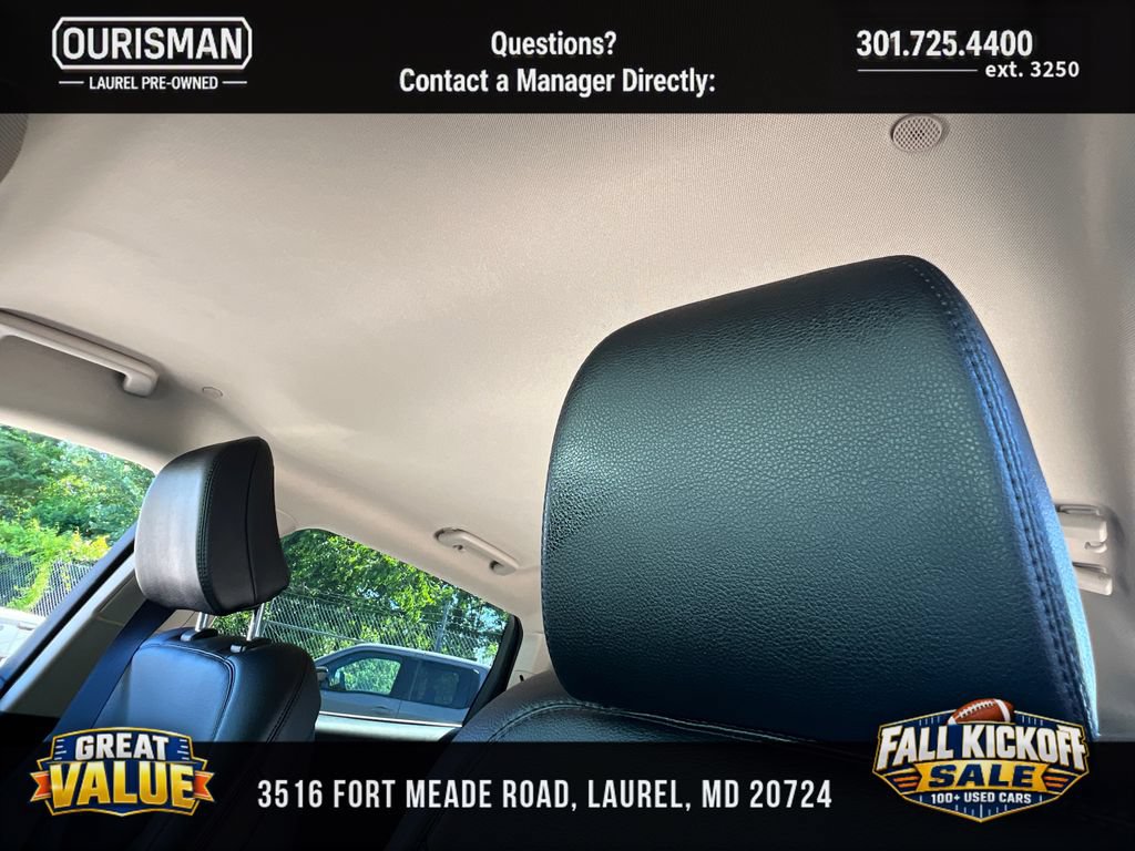 Used 2023 Lincoln Nautilus AWD w/ Premium Package image 18