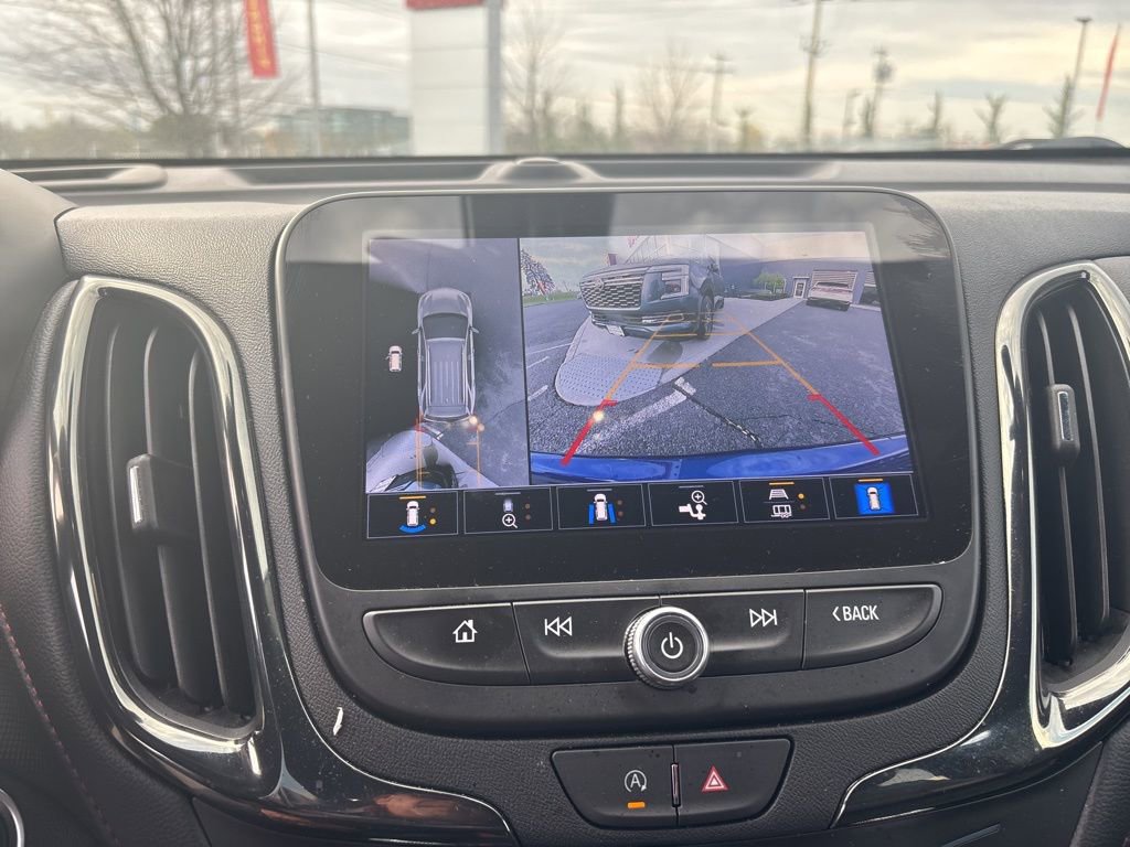 Used 2023 Chevrolet Equinox RS w/ RS Leather Package AWD/4WD image 17