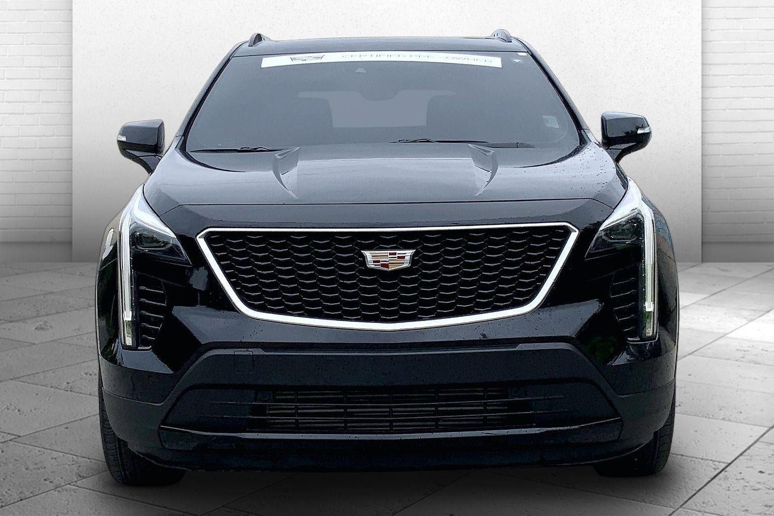Used 2023 Cadillac XT4 Sport w/ Technology Package AWD/4WD image 2