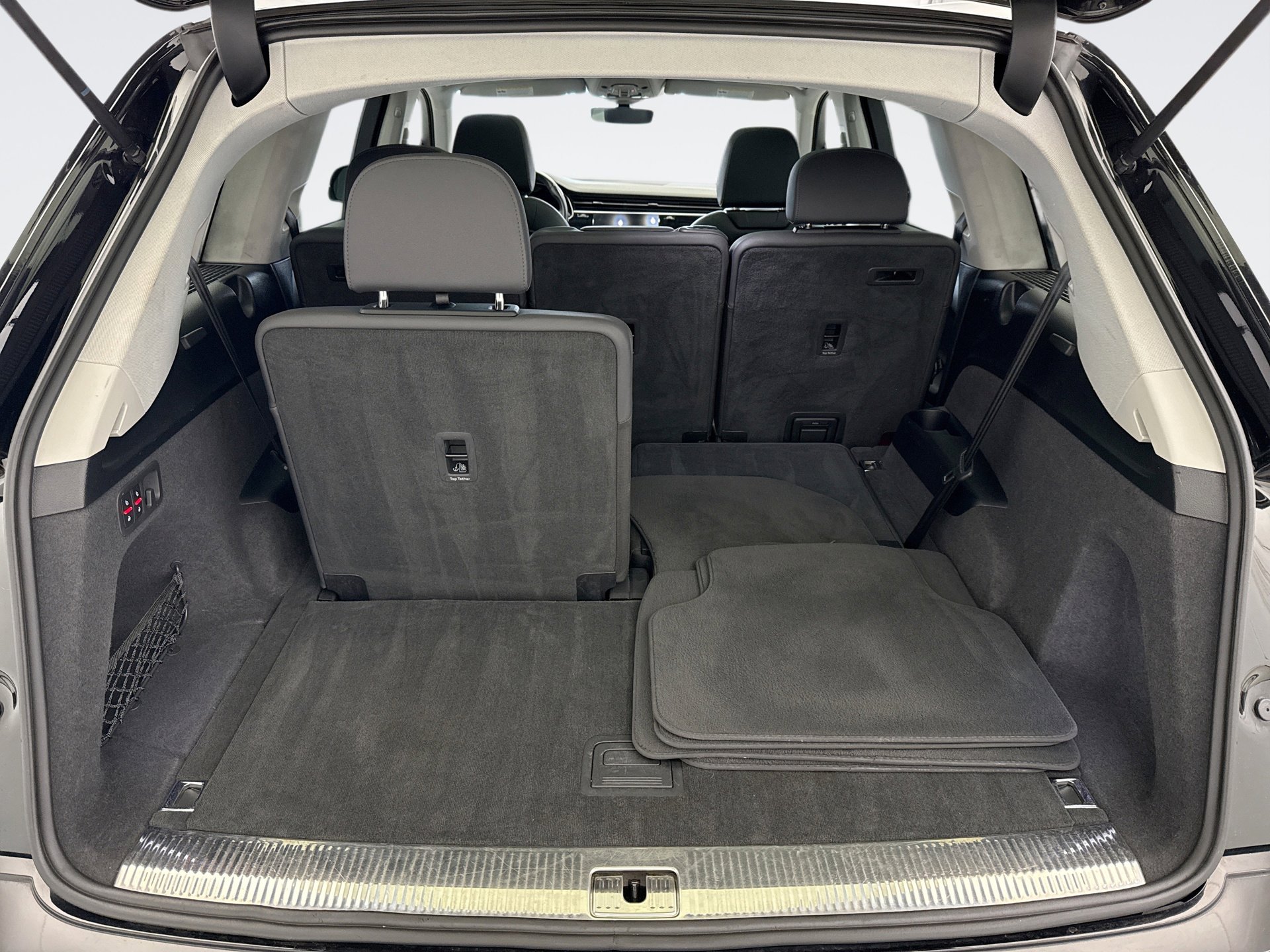 Used 2021 Audi Q7 3.0T Premium Plus image 24