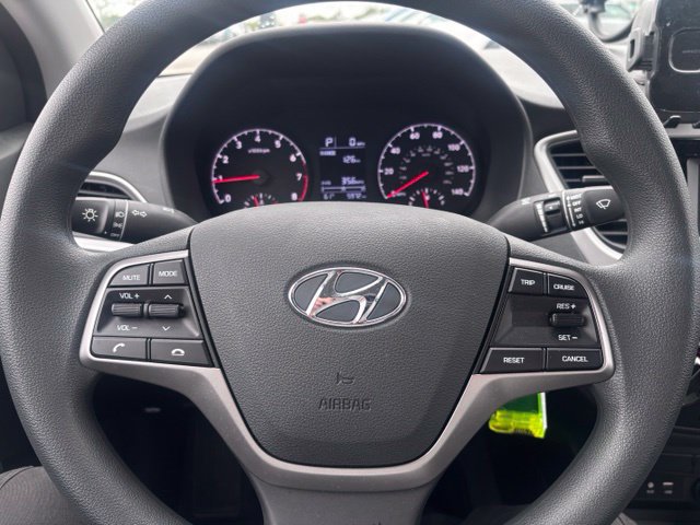 Used 2022 Hyundai Accent SE FWD image 19