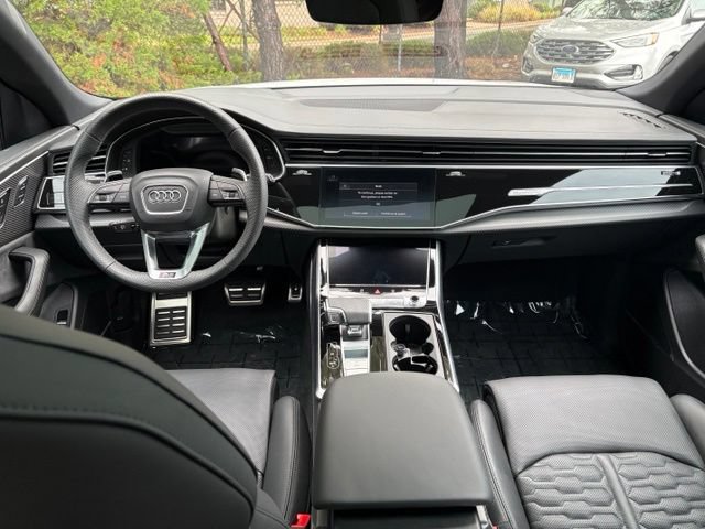 Certified 2025 Audi RS Q8 performance AWD/4WD image 11
