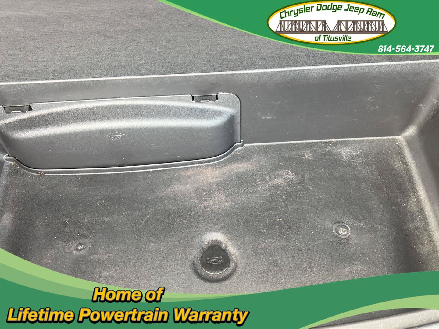 Used 2024 Dodge Durango SXT AWD/4WD image 12