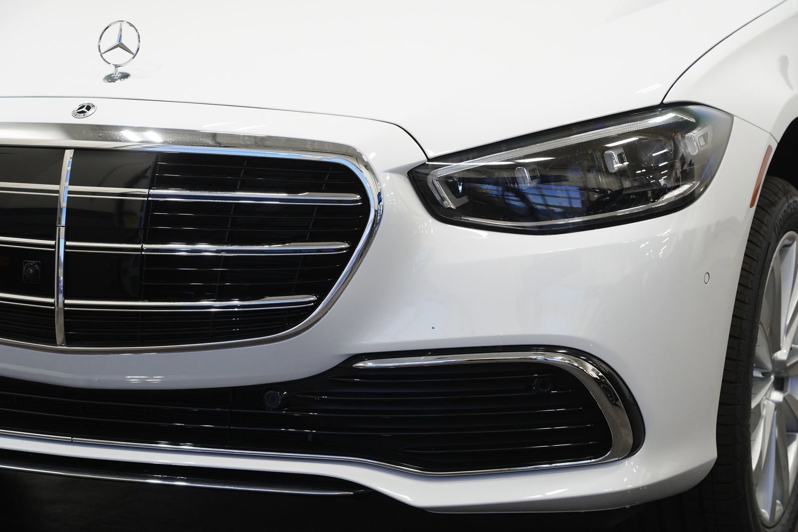 New 2026 Mercedes-Benz S 580 4MATIC Sedan image 11