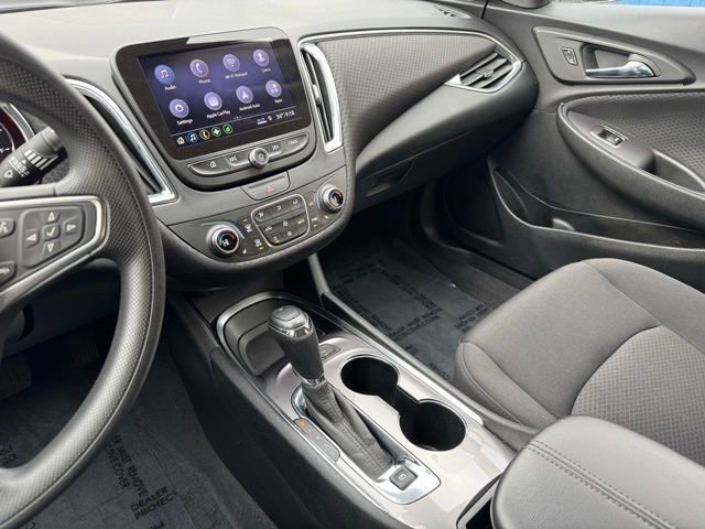 Used 2019 Chevrolet Malibu Hybrid image 17