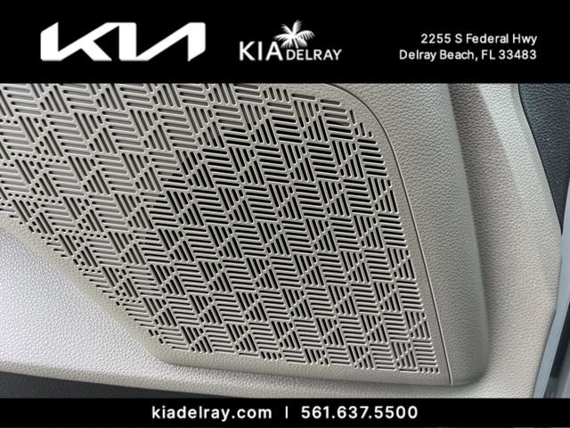 New 2026 Kia Carnival EX image 18