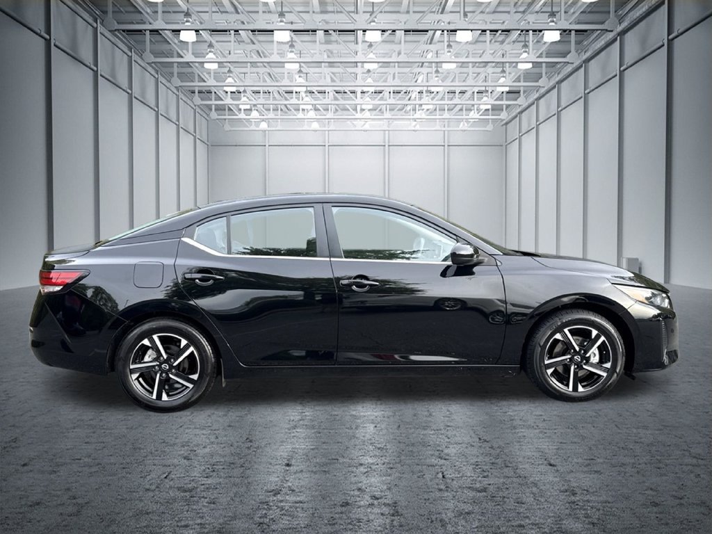 Certified 2025 Nissan Sentra SV FWD image 10